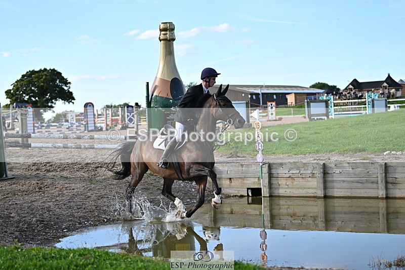 240913A-170809-05597 - Cls 19 Snr 1m Open Speed Derby