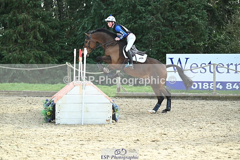 250309A-141828-01664 - Cls 03 90cm 13.50 to CW