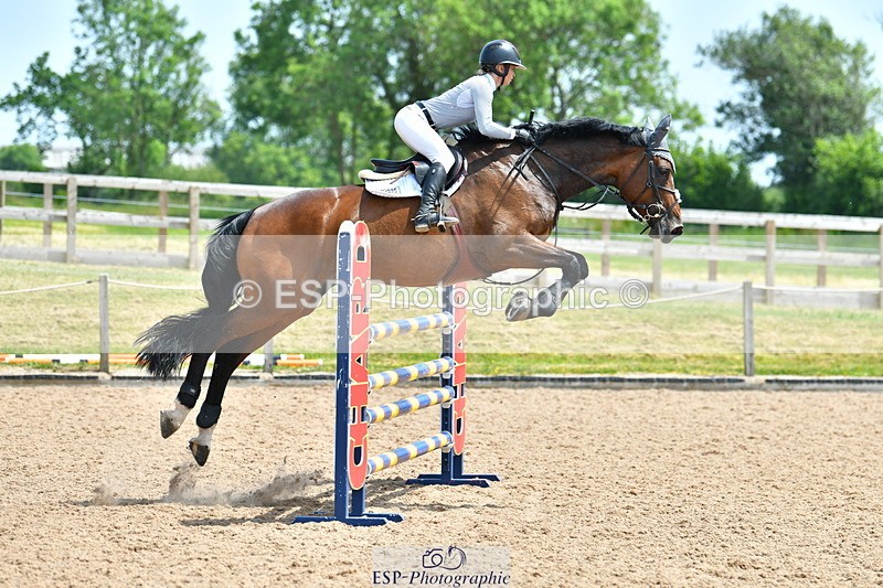 230609A-133603-01195 - Cls 3 Foxhunter