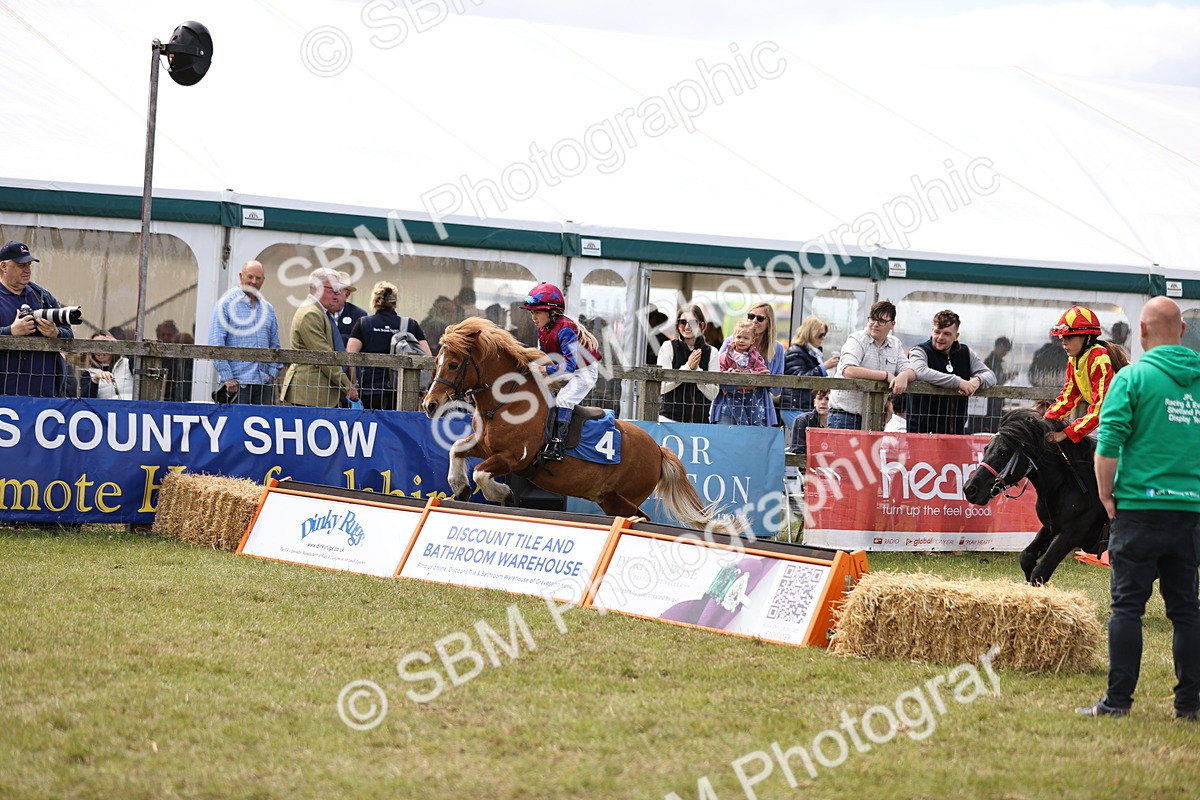 SBM_16466 - Dinky Derby