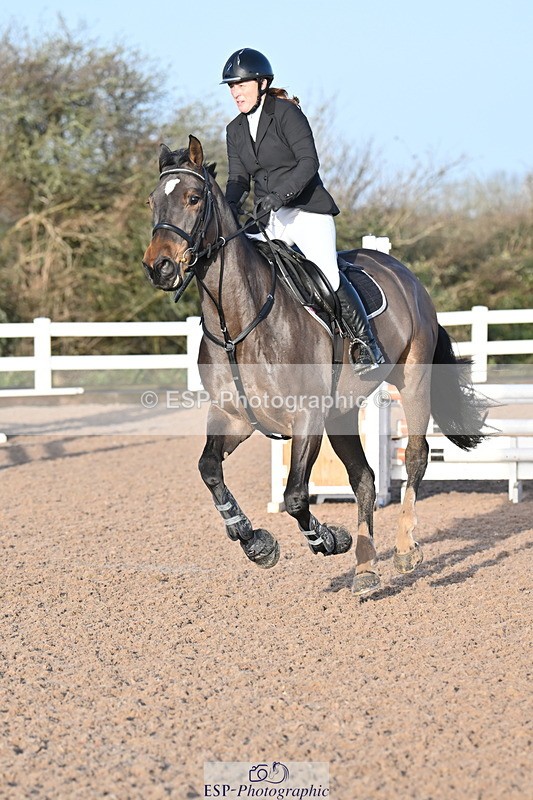 231208A-093358-00082 - Cls 2 British Novice & 90cm Open