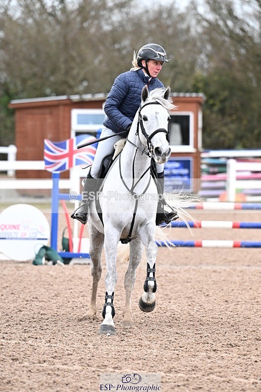 251205-100540-00126 - Cls 2 Snr British Novice and 90cm