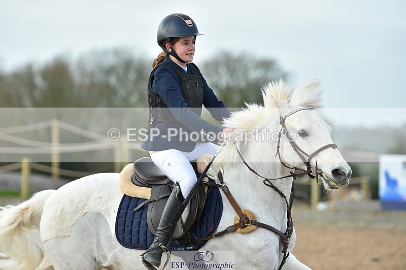 240210A-120720-00957 - Cls 19+20 Club and Schools 80cm