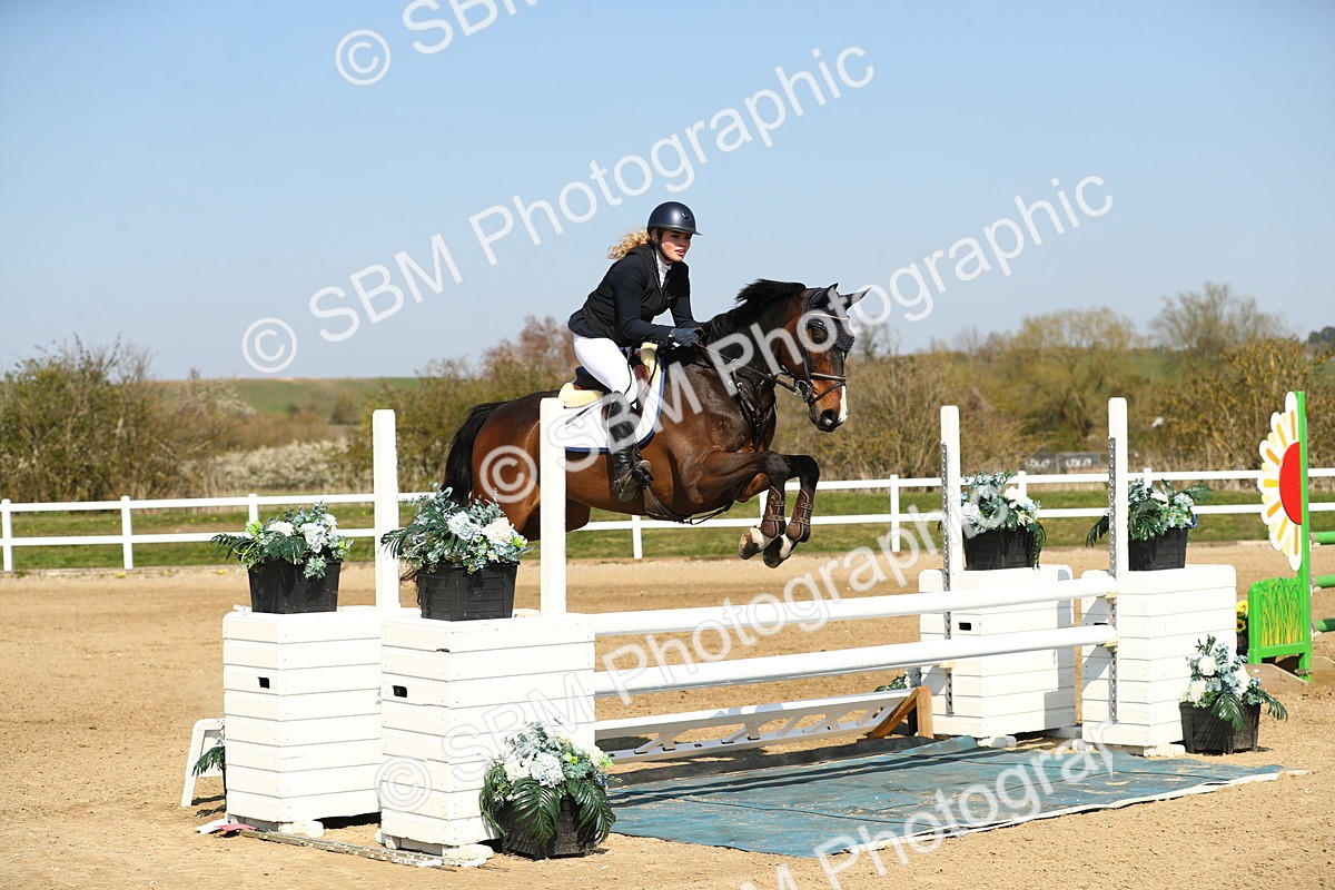 SBM_001093 - Class 4 - Senior Newcomers - 1.10m