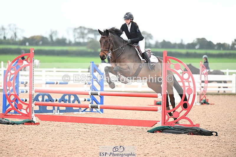 241023A-111728-00506 - Cls 1 British Novice and 90cm Open