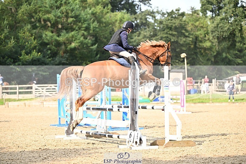 240818-100207-03548 - Cls 8B 90cm Open