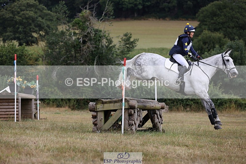 250802A-101735-00843 - A-004-Helen.Hickson-MAYERTORNE.POPADOODLEDOO