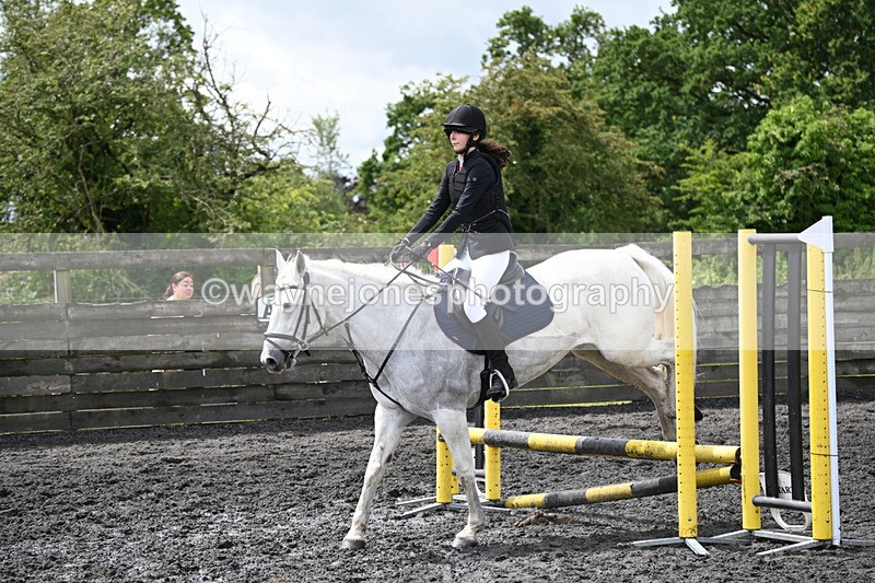 WJ6_9731 - Class 13 Novice 60cm