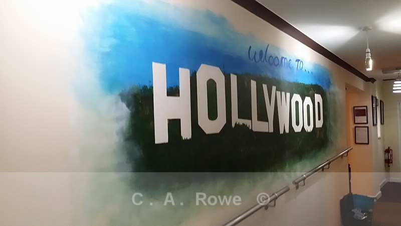 'Hollywood' Mural - Gallery 1