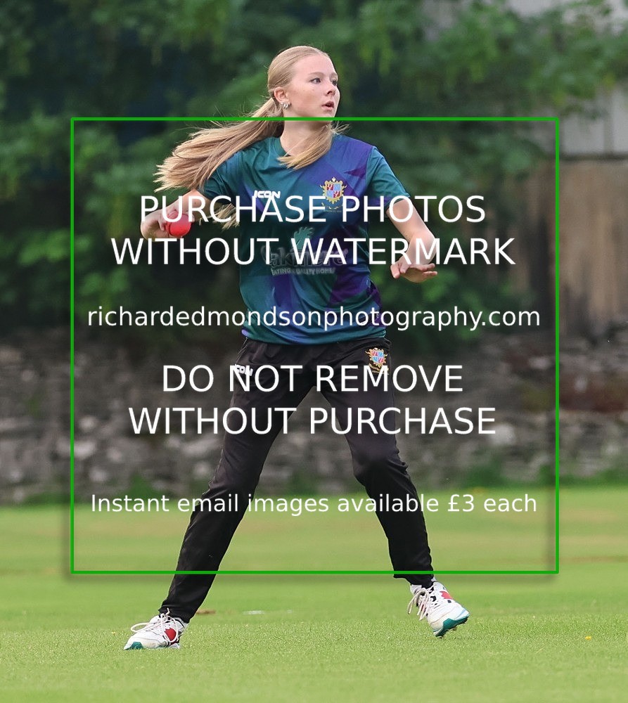 533A5722 - Kendal Cricket Women & Girls vs Carnforth Cricket Women & Girls (28/5/26)