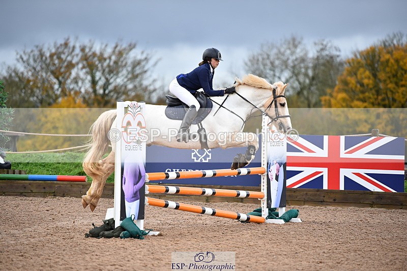 231118A-110418-01170 - Cls 20+21 Club and Schools 80cm