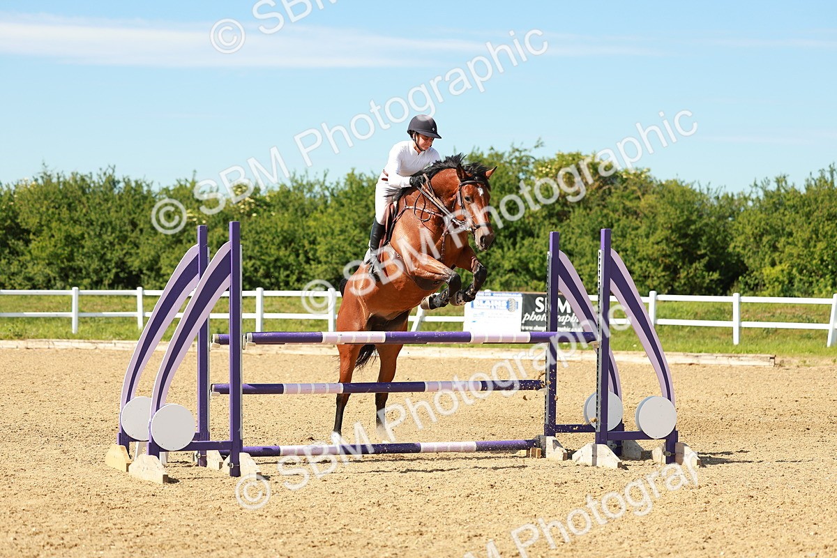 SBM_002790 - Class 4 - Senior Newcomers - 1.10m