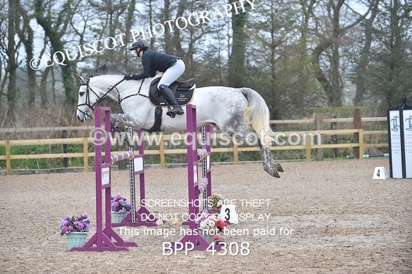 BPP_4308 - CLASS 10 RHS Foxhunter Championship Qualifier
