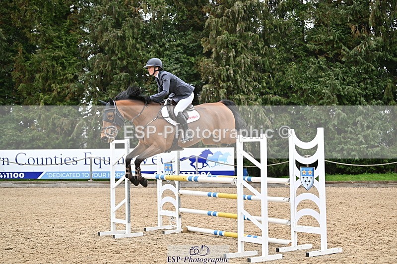 250321A-112016-00493 - Cls 3 Foxhunter and 1.20m Open