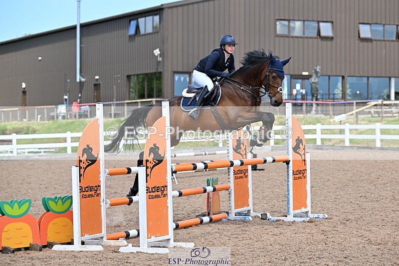 240605A-142541-00731 - Cls 4 Newcomers and 1.10m Open