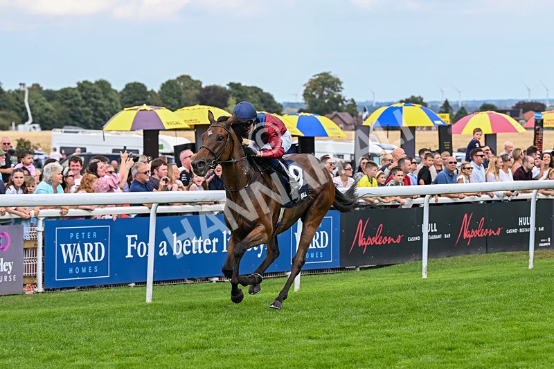 300826-Race 1-Galyx-9313 - Race 1 1.40pm William Hill Silver Cup Handicap