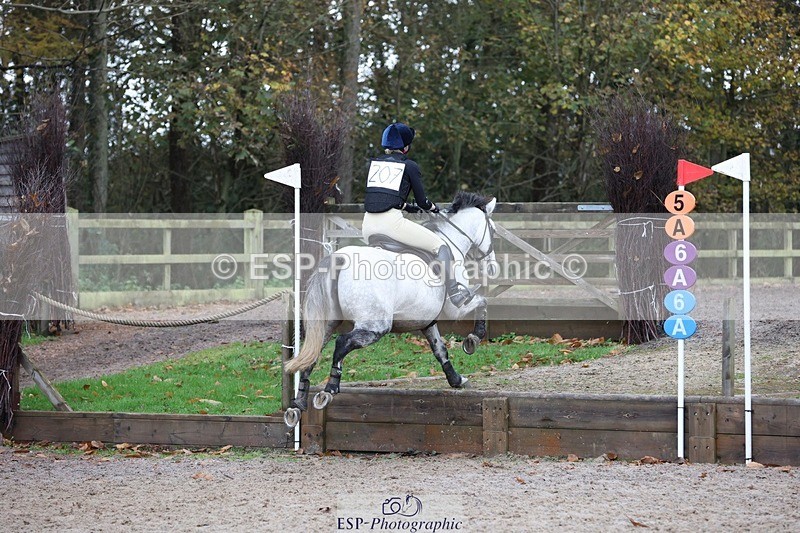 231118-133721-01928 - Cls 3 90cm