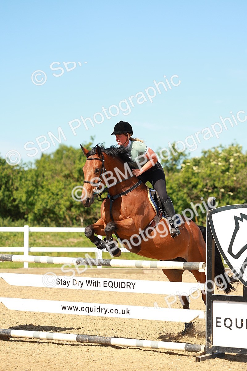 SBM_002811 - Class 4 - Senior Newcomers - 1.10m