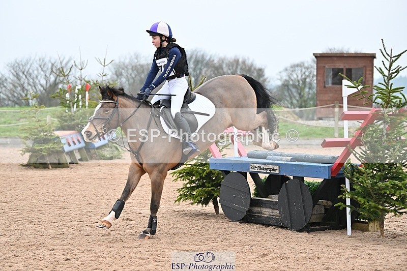 250118-134326-01293 - Cls 3A&B 90cm 13.20 to Coursewalk