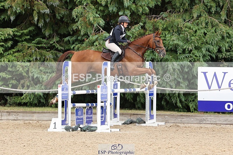 250803A-142336-14656 - P-706-Tichy.Sanders-A.MOMENT.IN.TIME