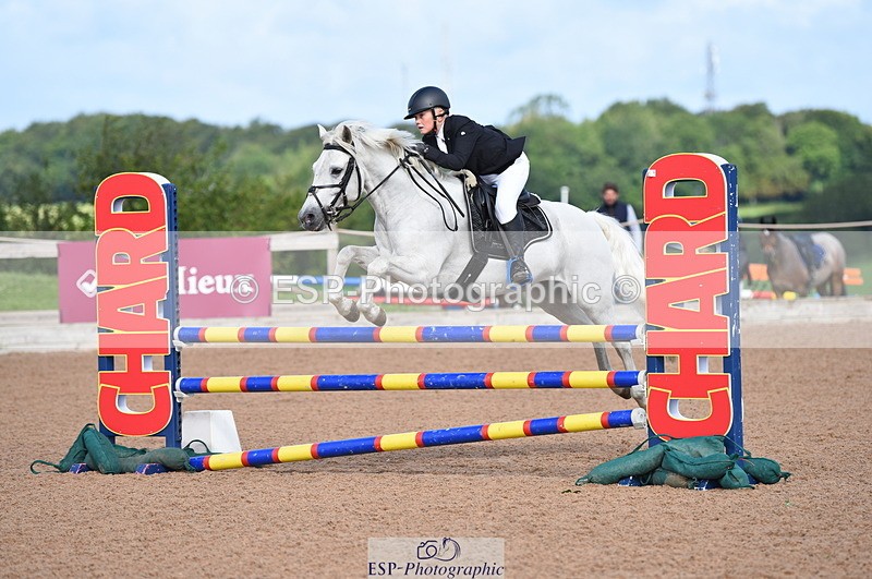 230716A-091400-01859 - Cls 32 Stepping Stones 128cm & 138cm