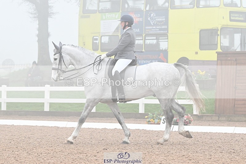 240217A-110820-01571 - 133-Katharine.Lewis-SLS.Maurits