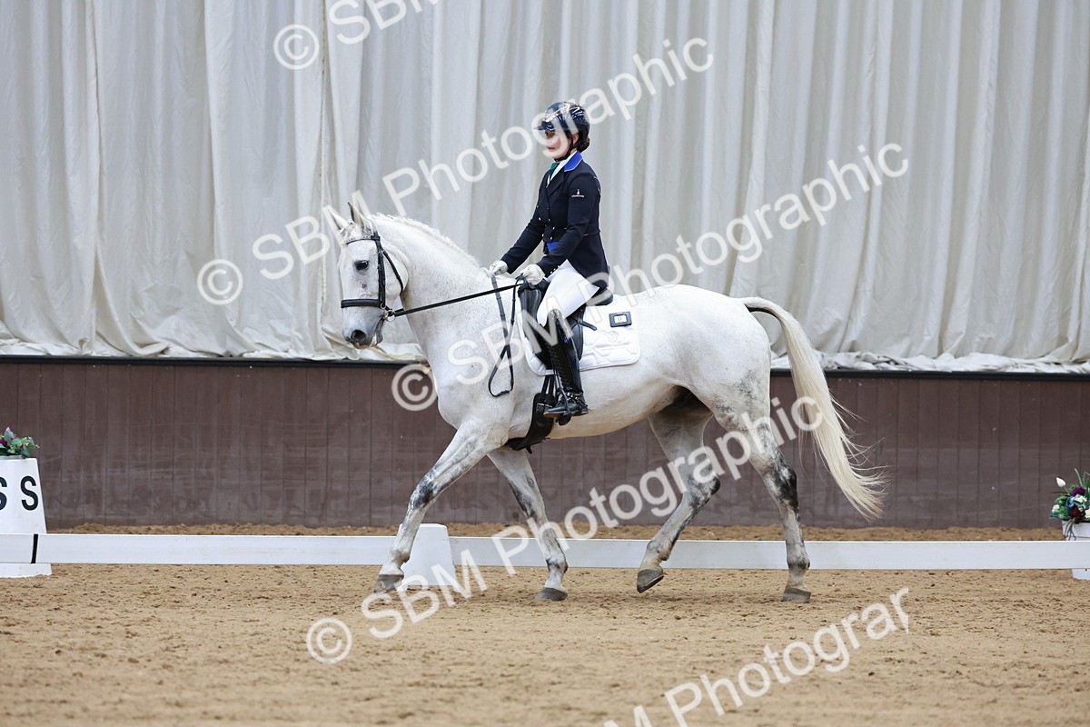 SBM_009885 - Class 6b - Novice 6 - 12.40-13.43