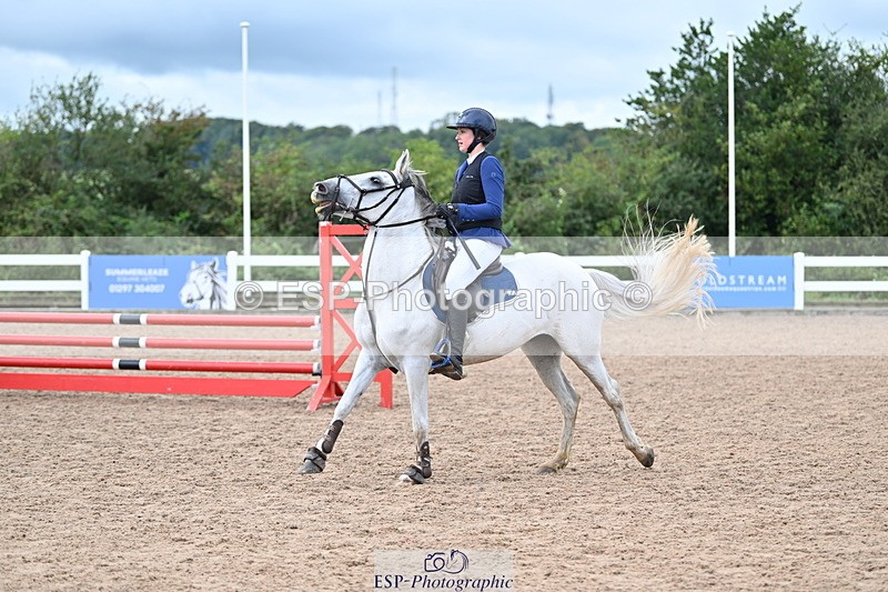 240908A-135335-04191 - Cls 20 A&B Pony Newc & 1.00m Opem