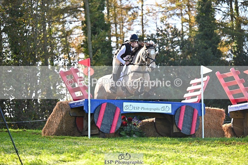 241026-121454-13066 - 409-Chloe.Dunn-TOWERHILL.SHAMIE