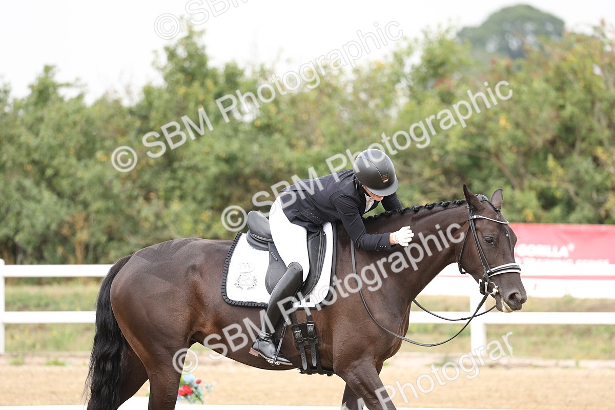 SBM_006295 - Class 6 - novice 6 - 11.50-12.46