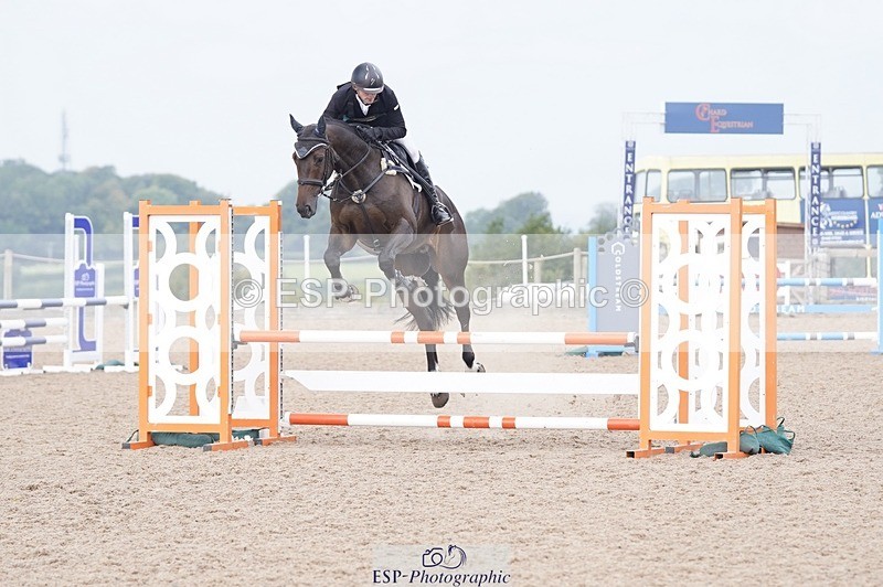 240831A-112510-01175 - 016-Max.Forster-FLO.CORMINT