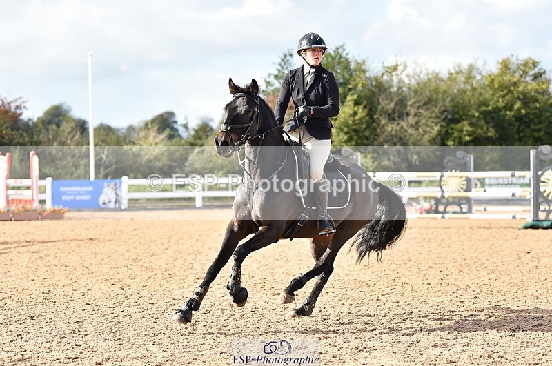 231014A-144242-05338 - Cls 15 1.05m Amateur Q 2nd R