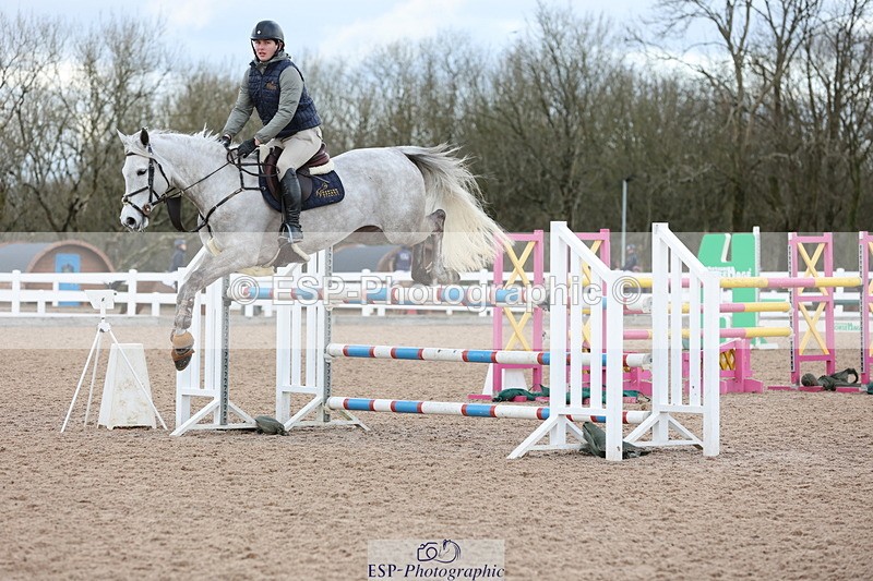 240223A-124057-01170 - Cls 5 Newcomers and 1.10m Open