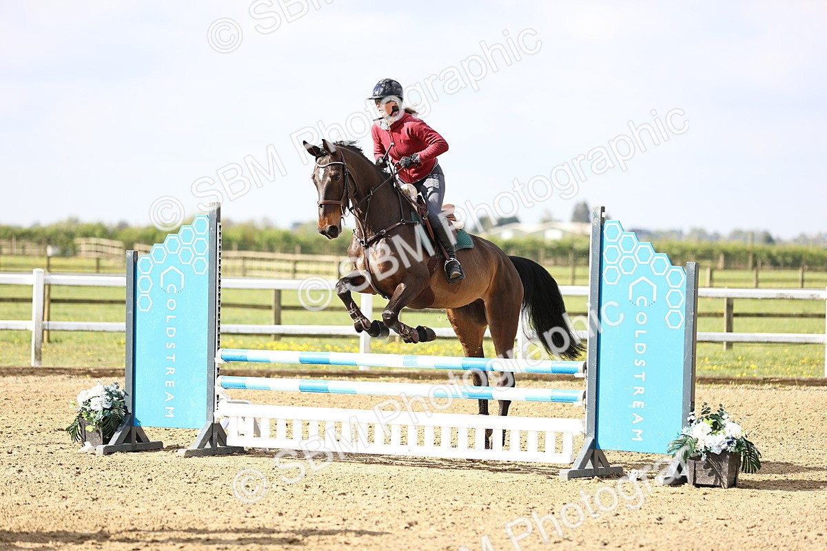 SBM_001673 - Class 8 - Clear Round