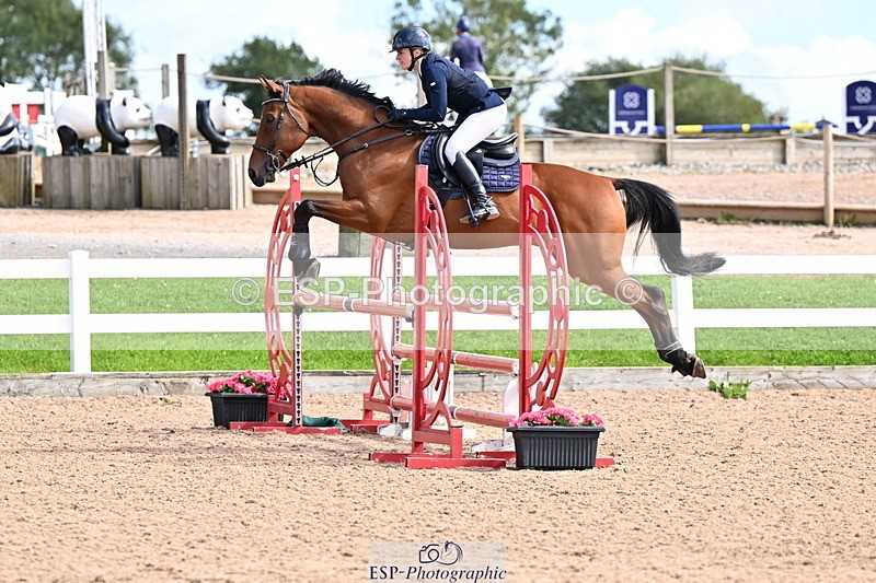 240912A-143059-01990 - Cls 12 1.05m Amateur Qualifier