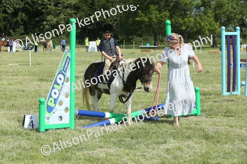 20260614-0118 - Class 1 - 30cm Lead Rein