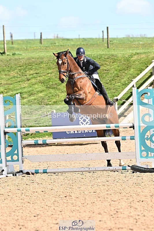 250416-131935-01015 - Cls 4 Newcomers and 1.10m