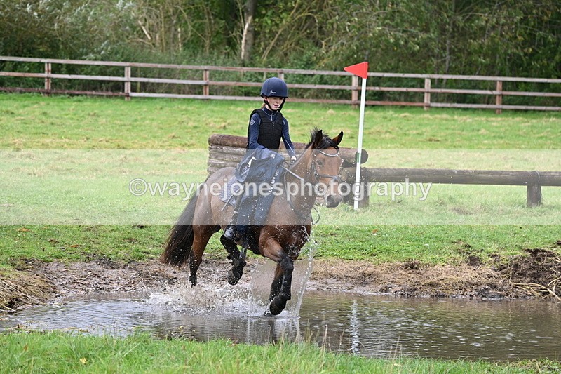 WJ6_4401 - Time at Photographer 11:57 to 12:14