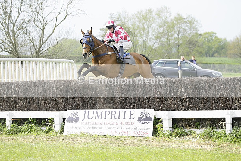 PtP 230422 303 - Berkeley Races - Woodford Glos 23/04/22