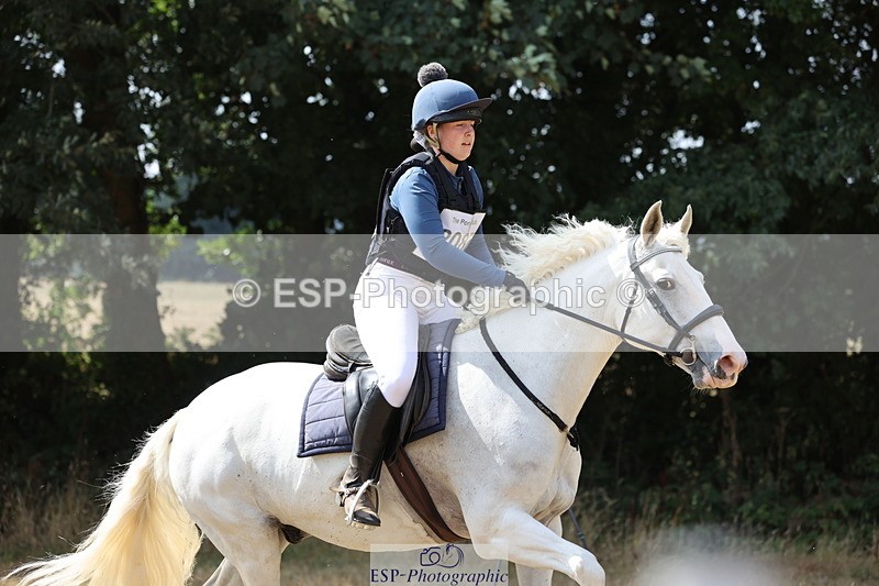 250824A-132319-36976 - 2087-Chloe.Mclaren-Impulsive