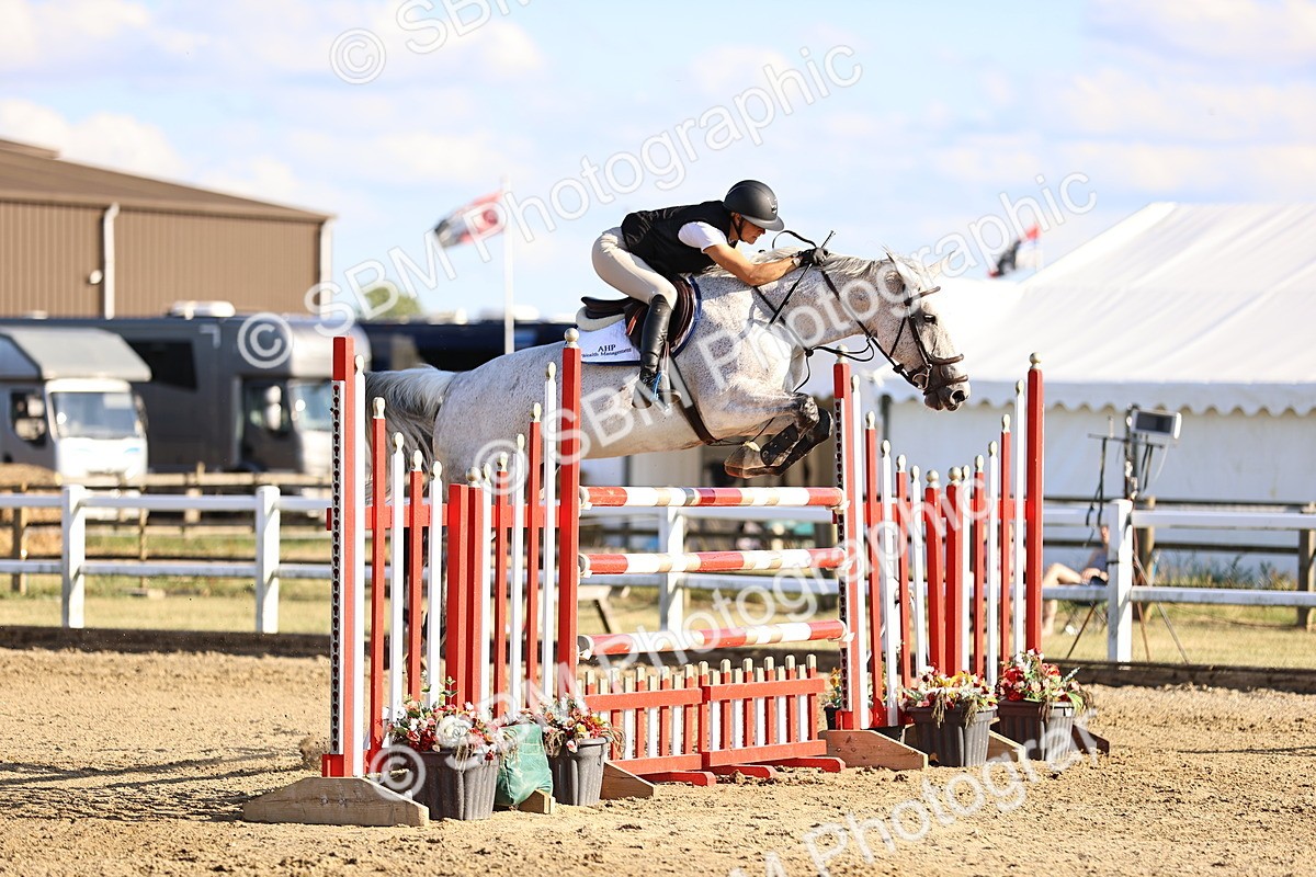 SBM_015999 - Class 18 - Senior 1.35m Open