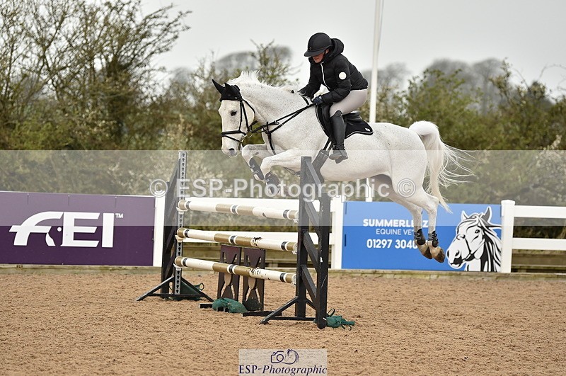 240327A-131416-00527 - Cls 4 Newcomers and 1.10m Open