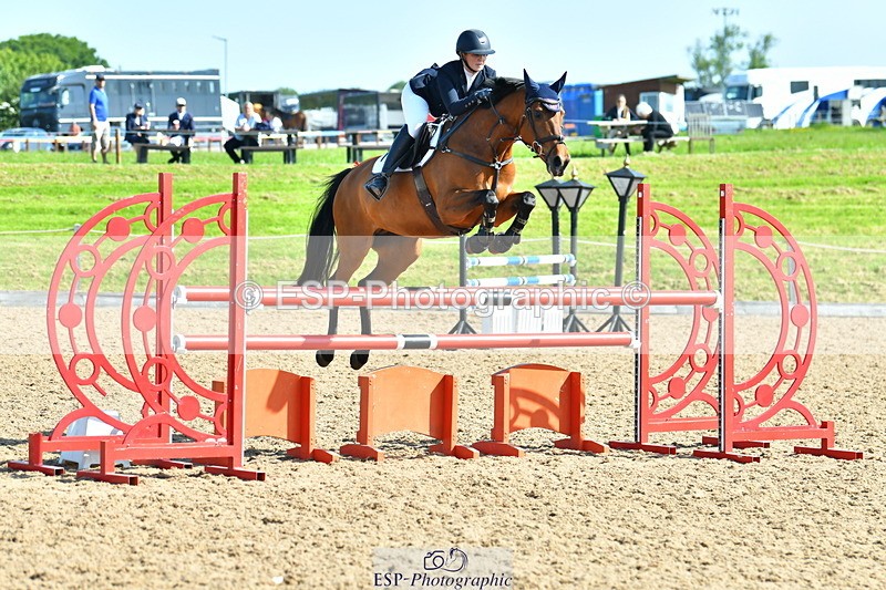 230527A-094520-03045 - Cls 13 Snr 1.05m + 1.10m Open