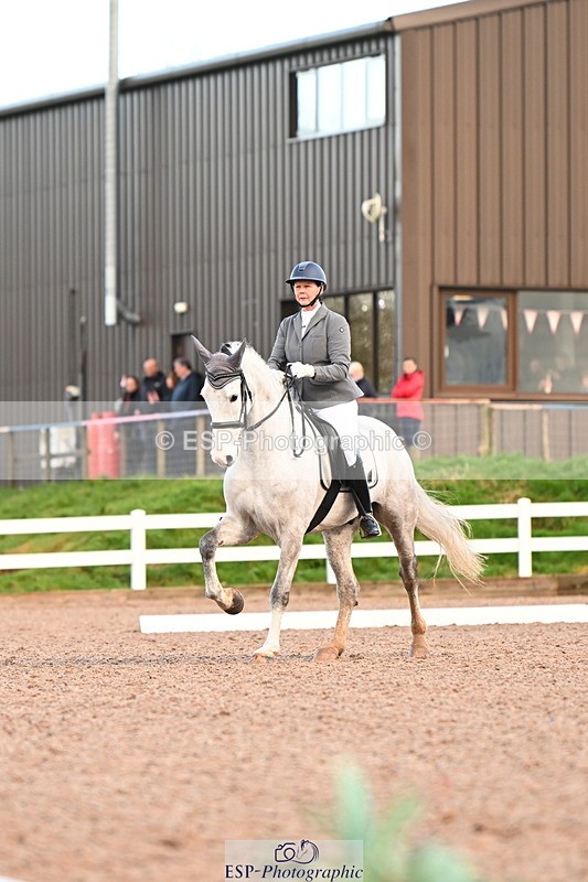 240218A-105755-06238 - 133-Katharine.Lewis-SLS.Maurits