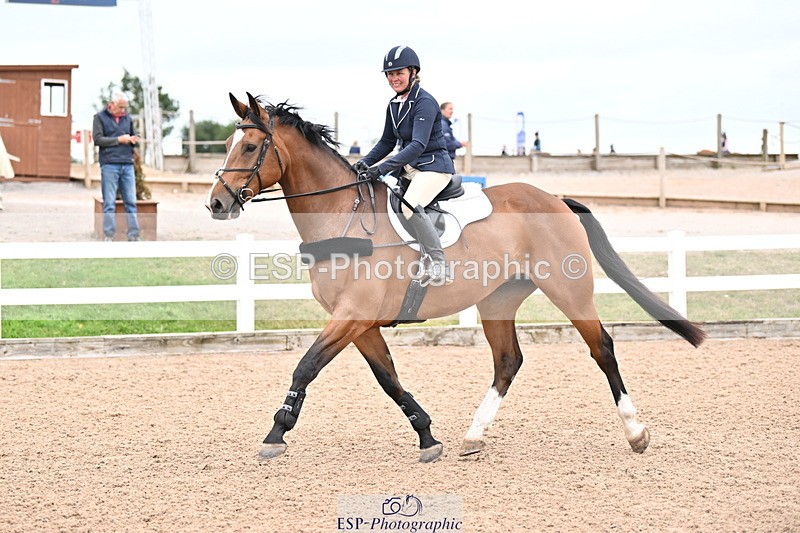 250820B-103725-00142 - Clear Round and Cls 1 British Novice and 90cm Open
