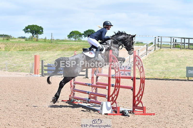 240609A-130054-05463 - Cls 18 Snr Newcomers and 1.10m Open