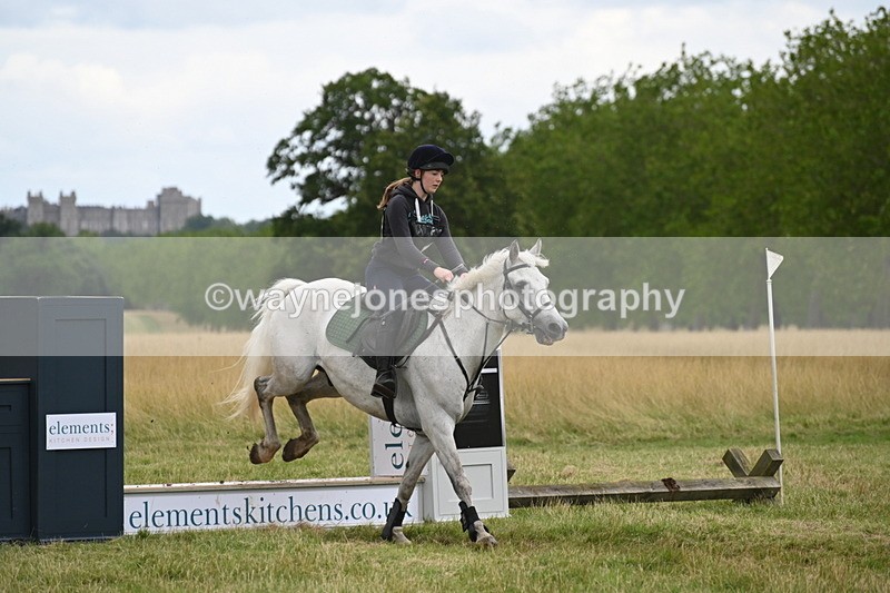 WJ6_4705 - Time at Jump 13:04 to 13:34