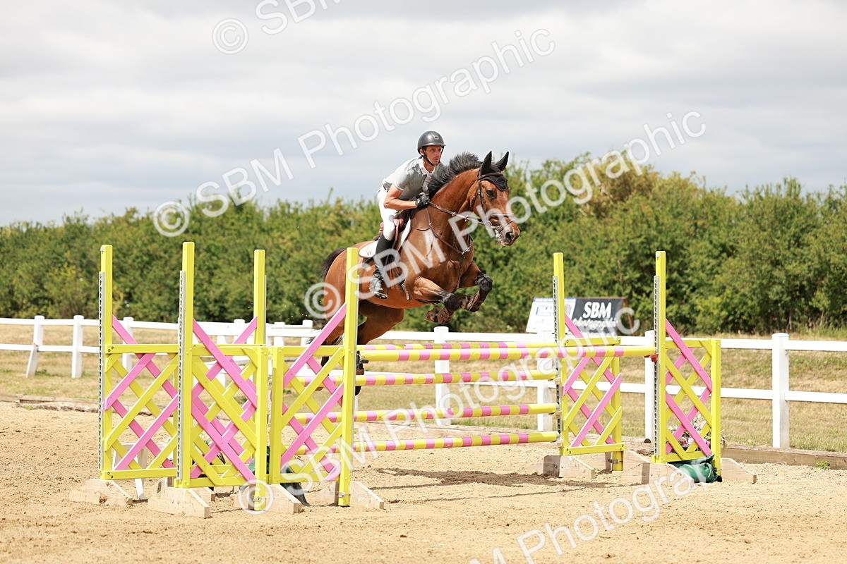 SBM_018458 - Class 21 - Senior Newcomers Championship 2d Rd