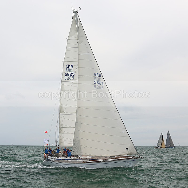 150816 FASTNET RACE GER 5625 WT7A10089 - THE FASTNET RACE - SUNDAY 16th AUGUST 2015