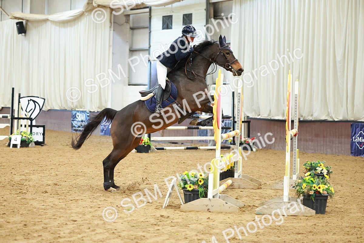 SBM_007217 - Class 19 - Senior Newcomers 1.10m